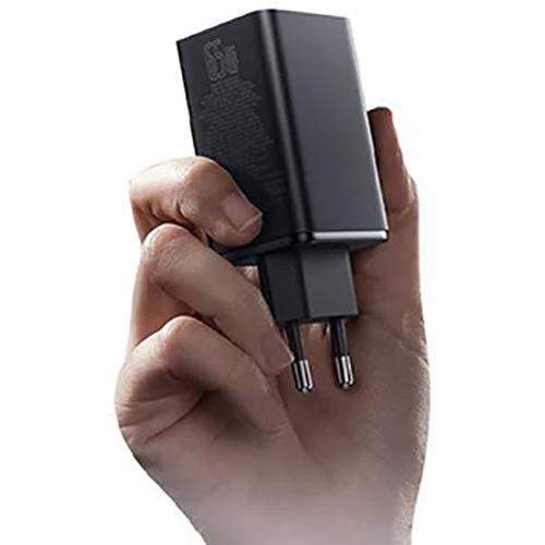 Carregador Baseus 65W GaN6 Pro 2 x USB + 2 x USB-C + Cabo USB-C 1m- Preto