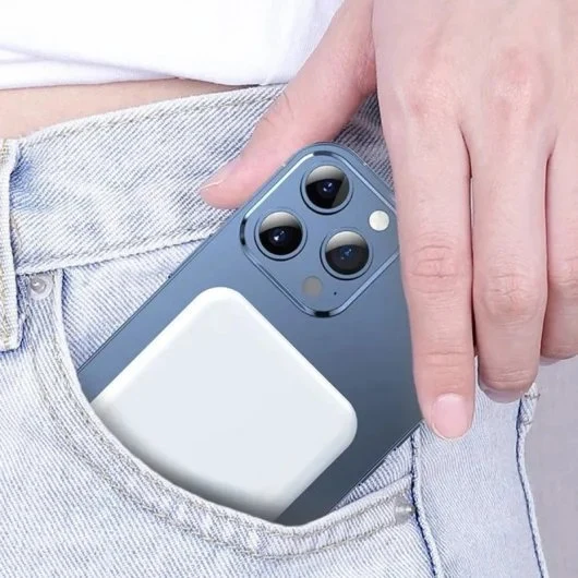 PowerBank Magnético 10000 mAh para Monitoramento do Sono